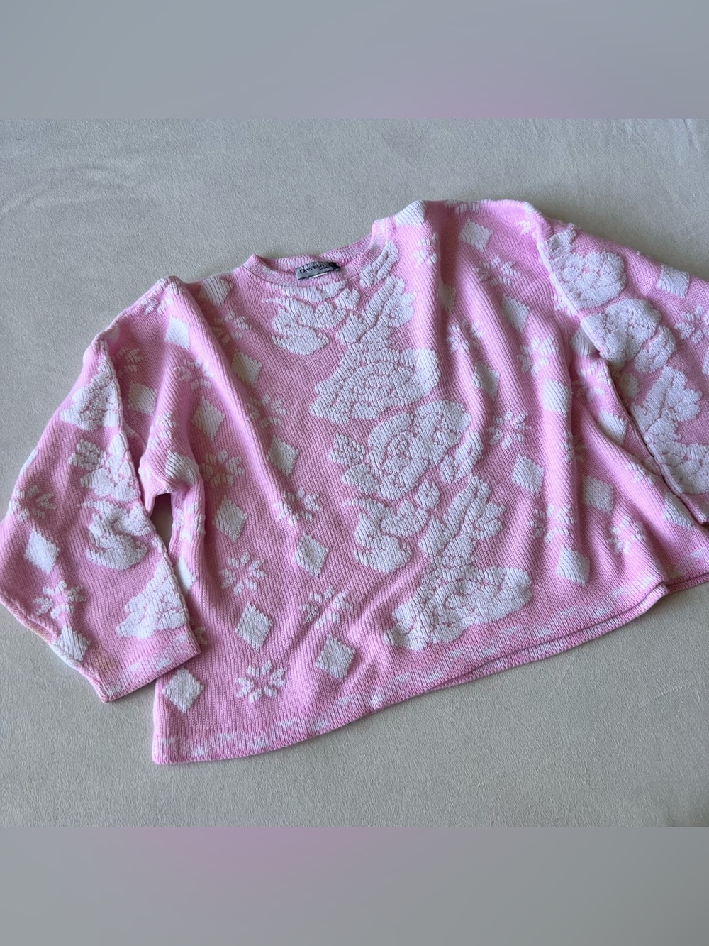 Women's vintage oversized Pink Floral Sweater soft Jacquard Knit roses oversized